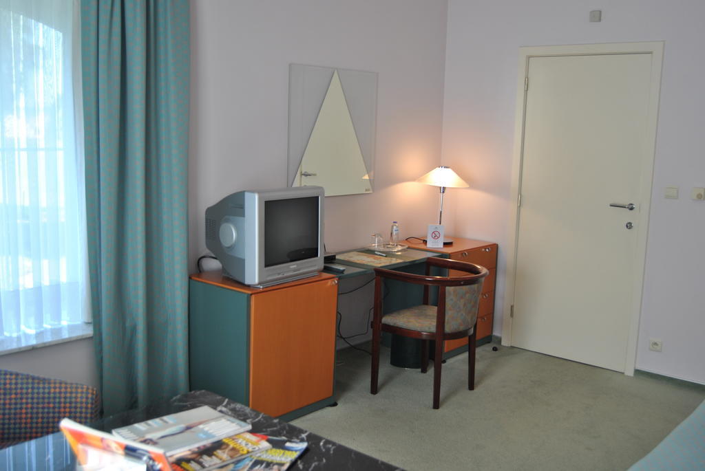 Greenpark Hotel Sint-Pieters-Leeuw ห้อง รูปภาพ