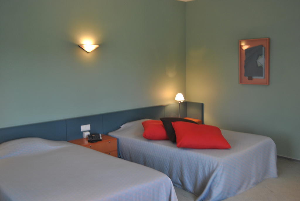 Greenpark Hotel Sint-Pieters-Leeuw ภายนอก รูปภาพ