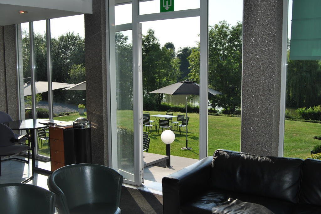 Greenpark Hotel Sint-Pieters-Leeuw ภายนอก รูปภาพ